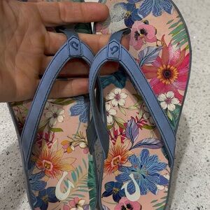 OluKai Blue Floral Women's Sandals
